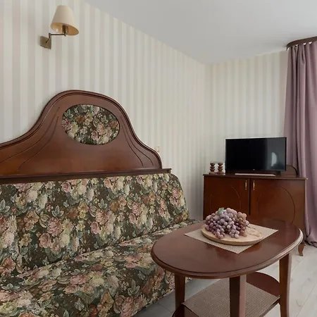 Awangardia By Solarento קולובז'ג